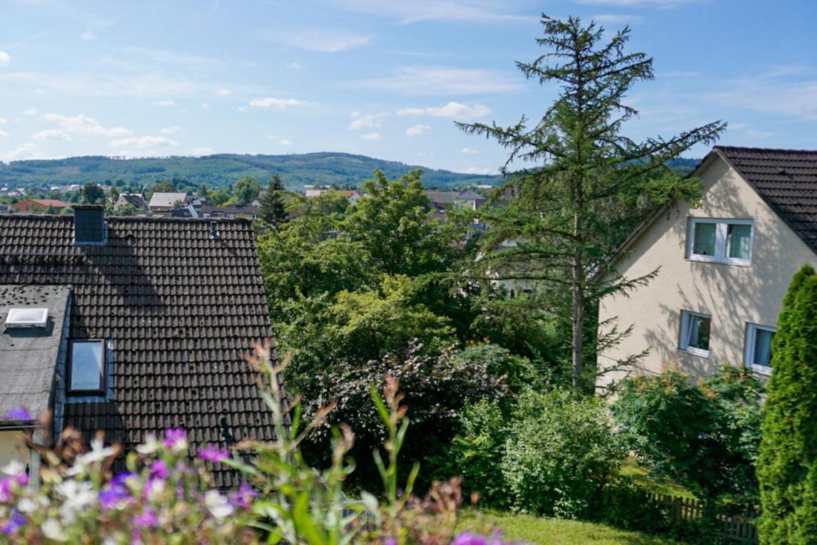 Отель Haus Loehrberg Hemer Экстерьер фото